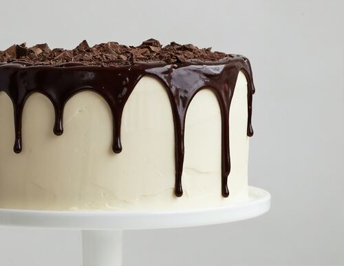 Sweet Convenience: The Perks of Online Cake Delivery Services